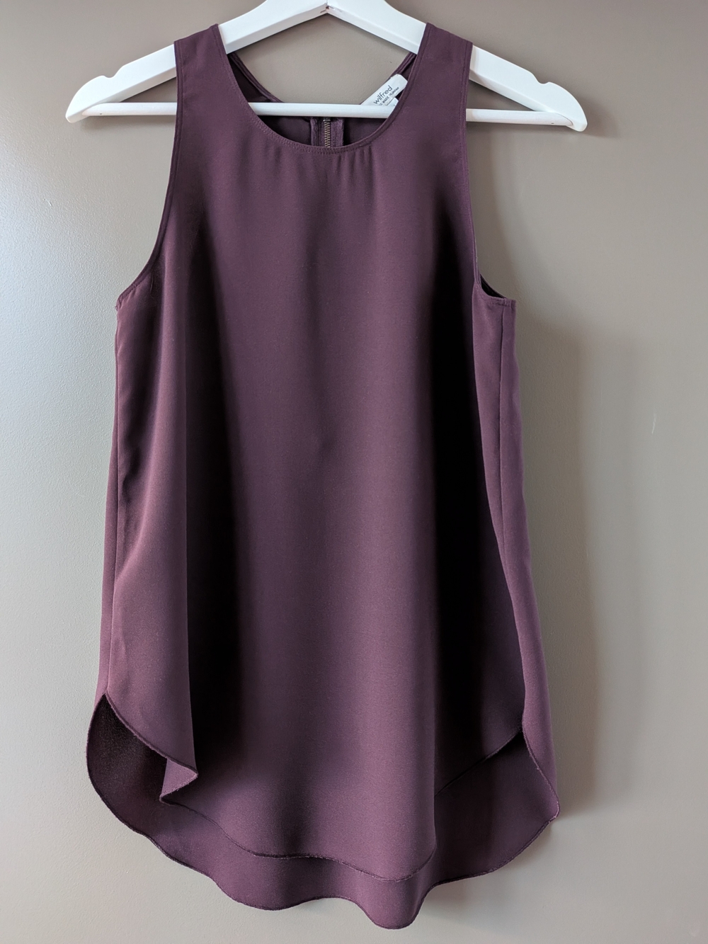 Aritzia Wilfred Sevres Blouse Plum Purple Zip Back Tank Top Chiffon Layered XS